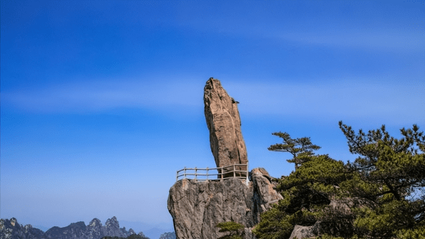 黄山海拔最高多少米(黄山莲花峰海拔多少米)