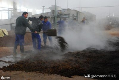 ​纯酿.贵州茅台集团，厚礼纯酿52℃贵州茅台集团