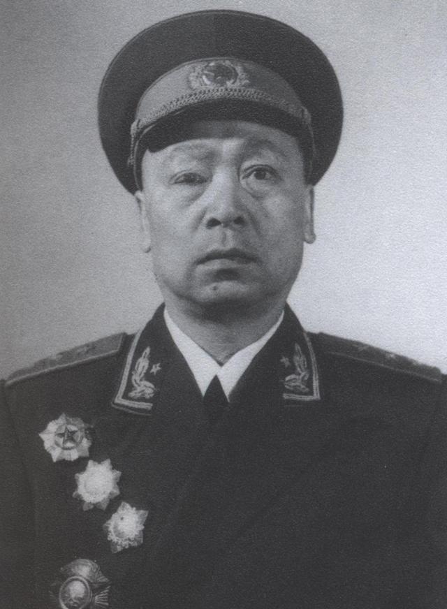 55年授衔时，这三位副兵团级从大将名单中划出去，他们都是谁？