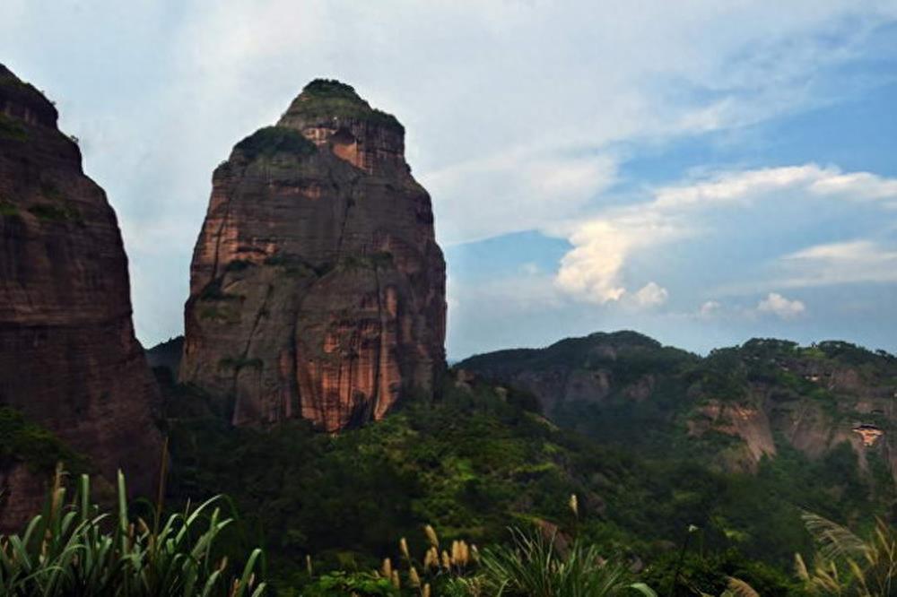 桂平白石山，中国最美丹霞地貌，道家修真悟道圣地