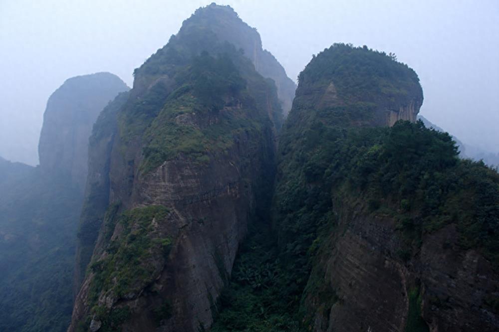 桂平白石山，中国最美丹霞地貌，道家修真悟道圣地