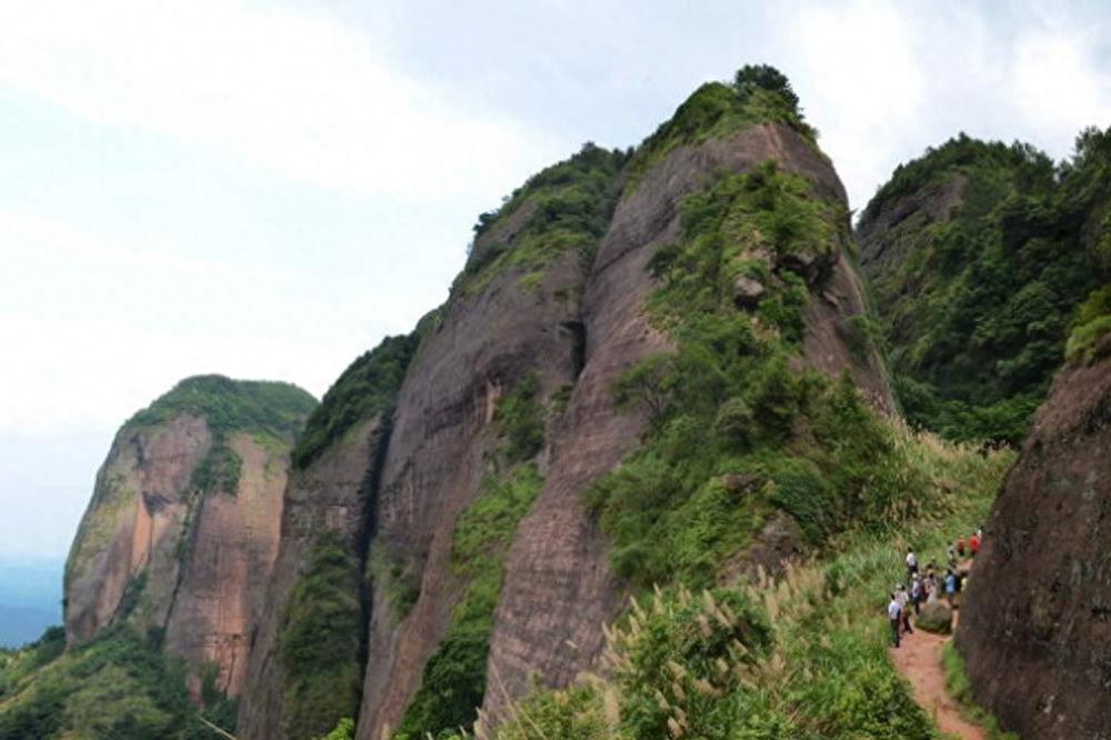 桂平白石山，中国最美丹霞地貌，道家修真悟道圣地